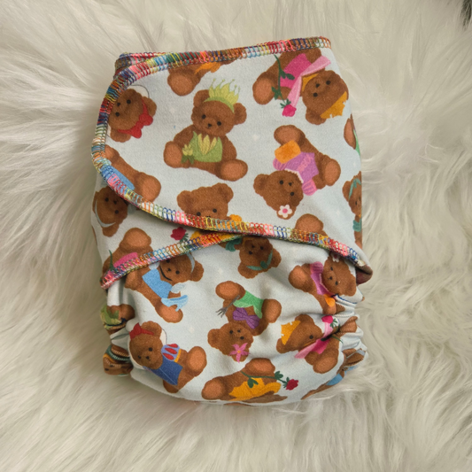 "Princess Bears" Reversible Petite OS Fitted