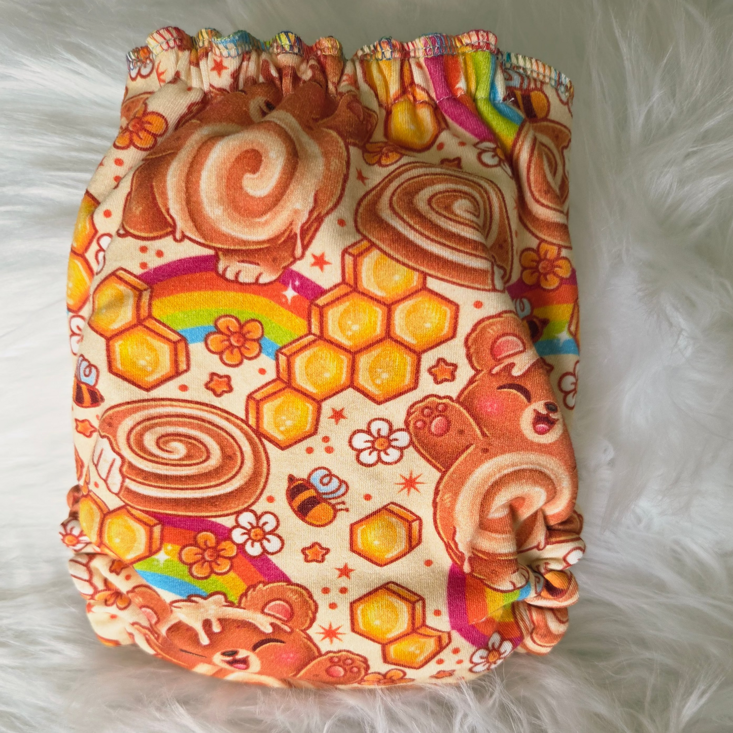 "Honey Bear" Reversible Extended One Size Fitted